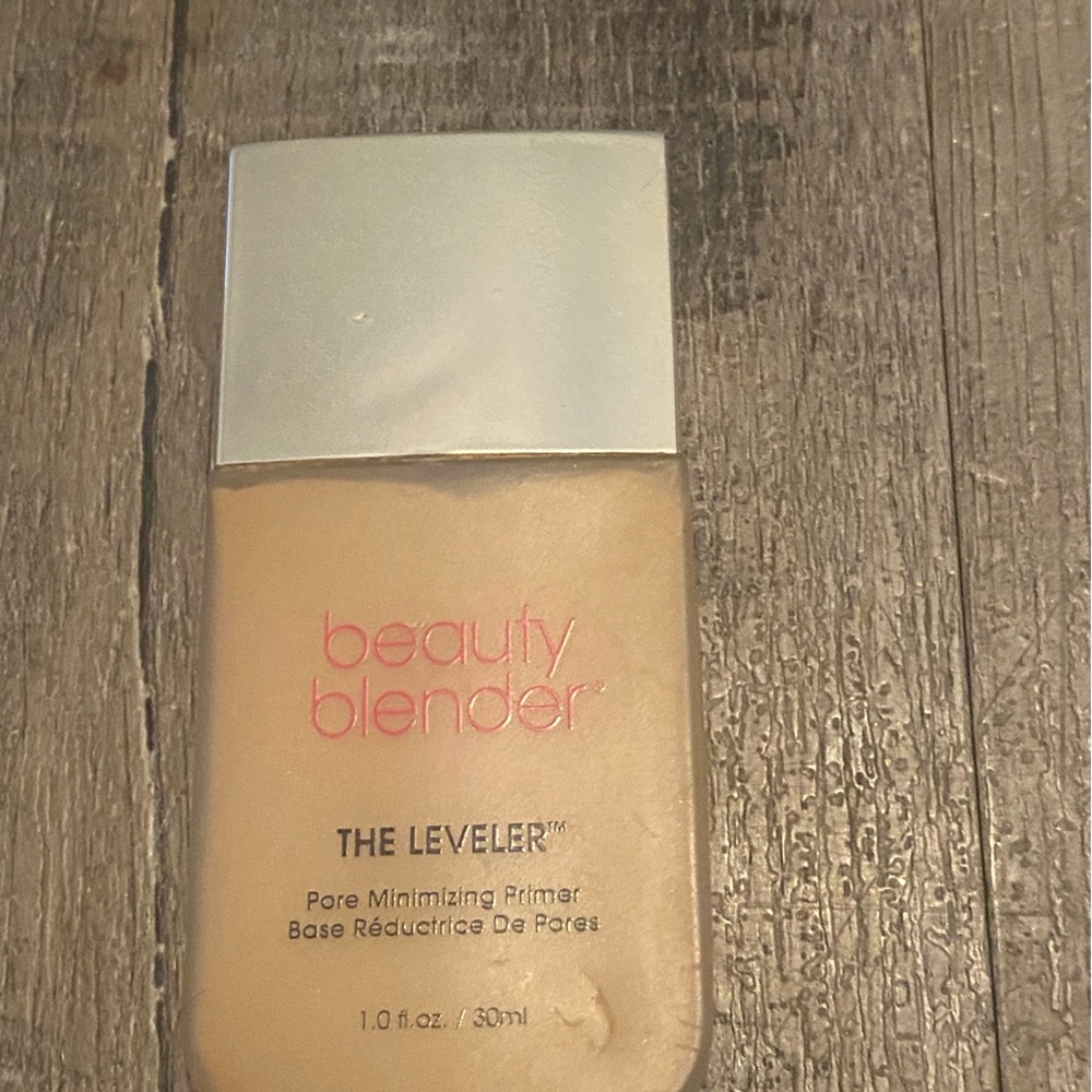 Beauty blender brand, the love of our pore minimizing primer